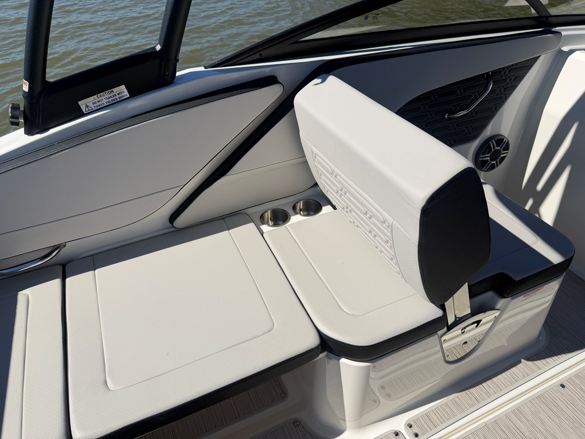 SEA RAY SPX 210, photo 16