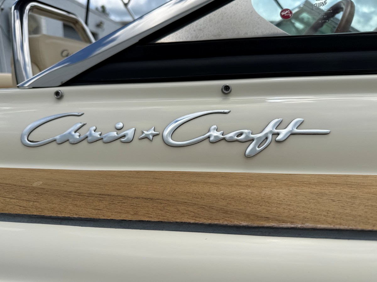 Chris-Craft LAUNCH 22 HERITAGE EDITION — 2017 Chris-Craft Launch 22 Heritage Edition — fotoğraf 5