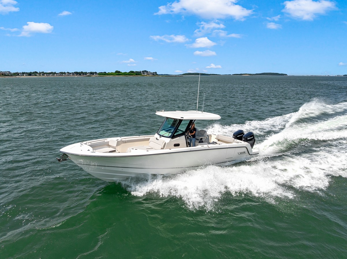 Boston Whaler 330 Outrage — 2026 Boston Whaler 330 Outrage — photo 5