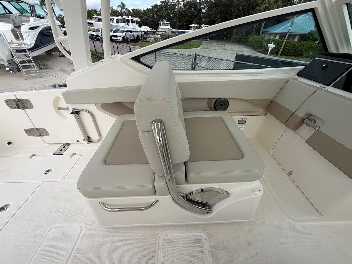 BOSTON WHALER 280 VANTAGE, photo 39