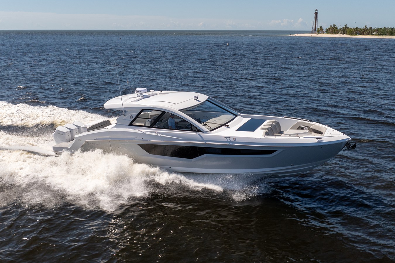 Cruisers Yachts 50 GLS OB — 2026 Cruisers Yachts 50 GLS OB — fotoğraf 5