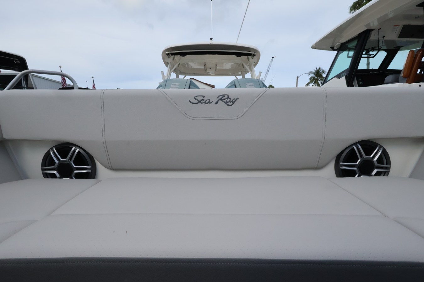 SEA RAY SDX 270 OUTBOARD, photo 30