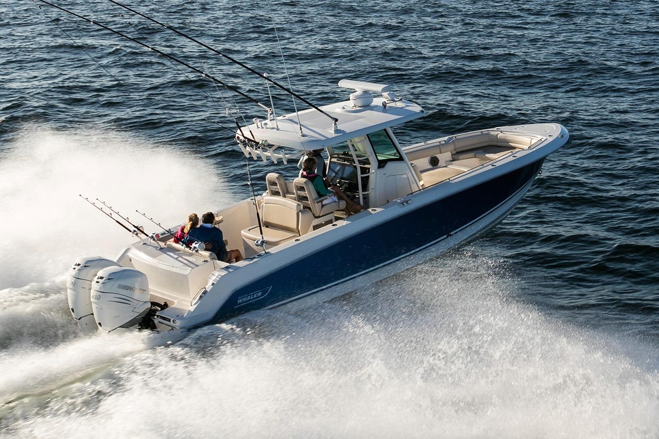 Boston Whaler 330 Outrage — 2027 Boston Whaler 330 Outrage — photo 5