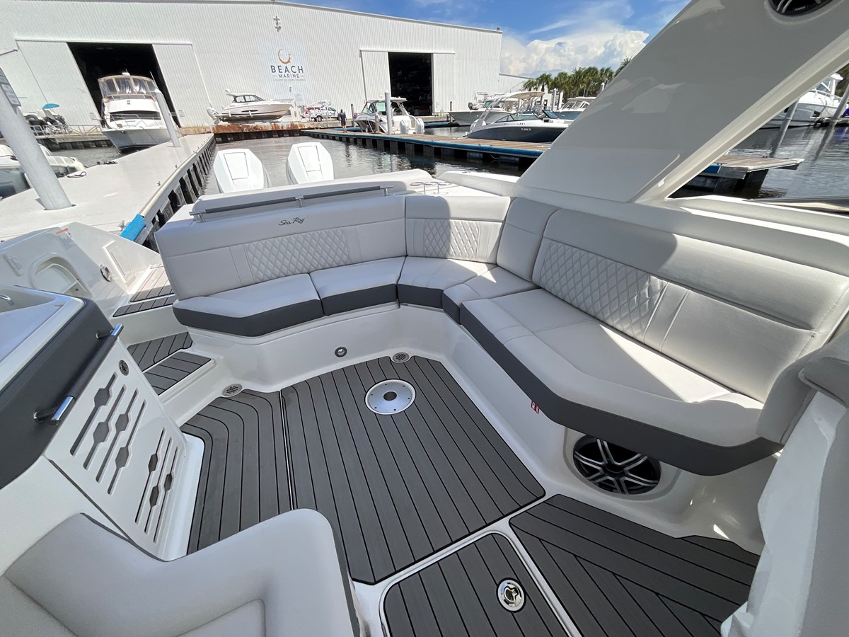 SEA RAY SLX 310 OUTBOARD, photo 10