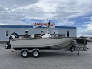 BOSTON WHALER 190 MONTAUK