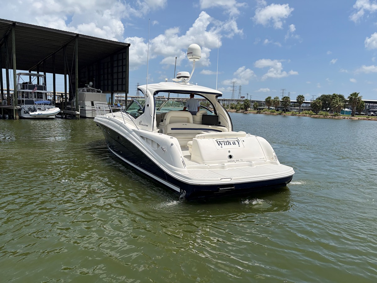 Sea Ray 420 SUNDANCER — 2005 Sea Ray 420 Sundancer — photo 4