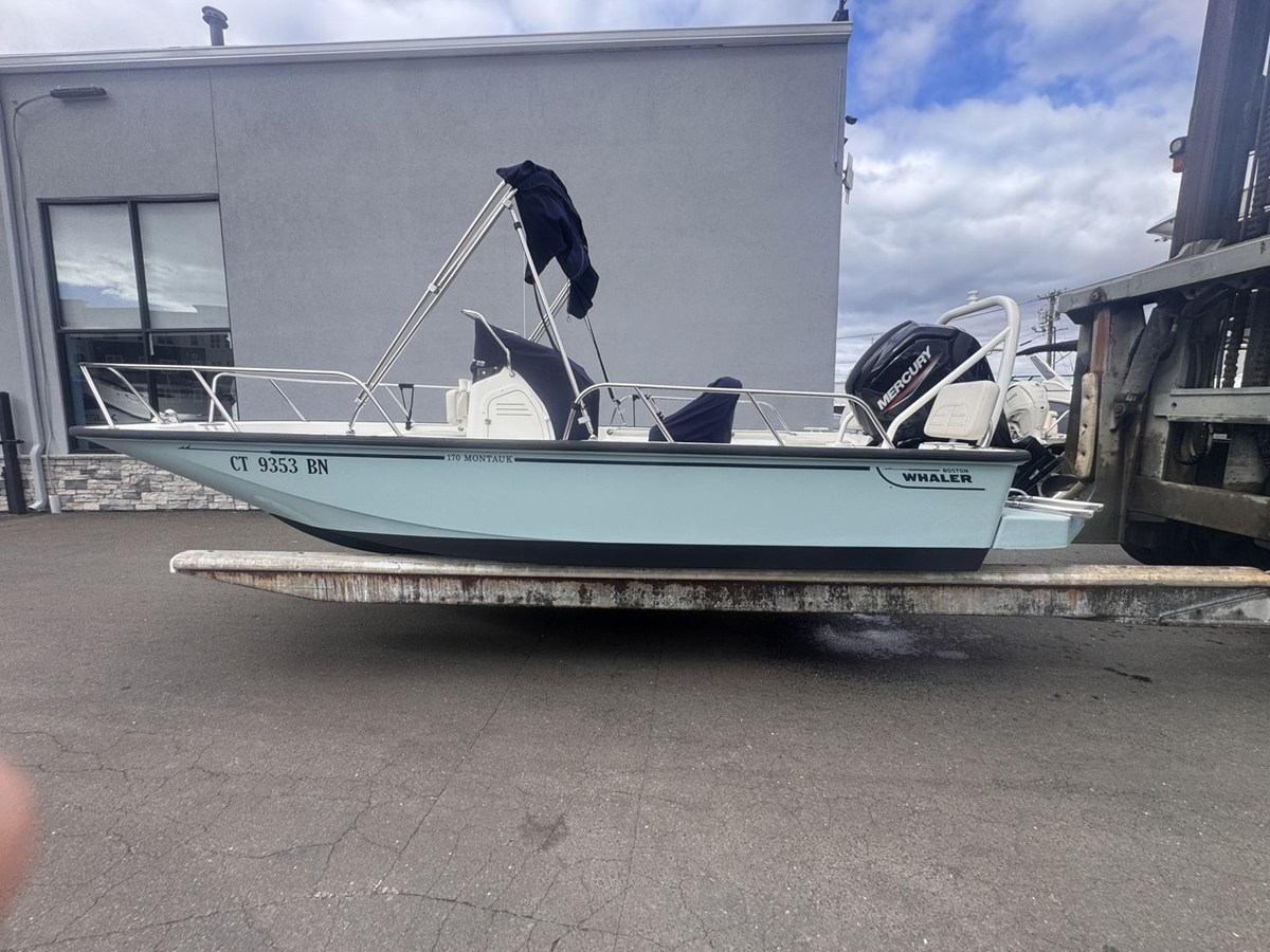Boston Whaler 17 MONTAUK — 2022 Boston Whaler 17 Montauk — photo 5