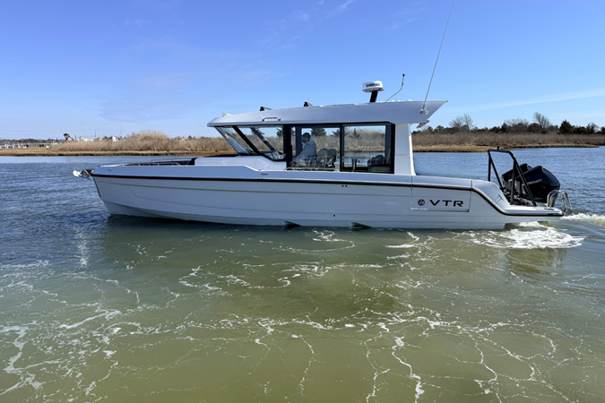 CRUISERS YACHTS 38 VTR EC — 2026 Cruisers Yachts 38 VTR EC