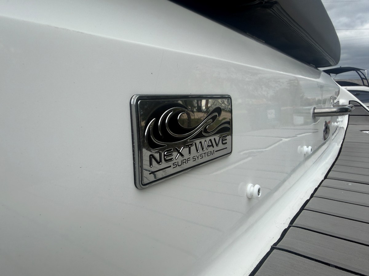 SEA RAY SDX 270 SURF, photo 10