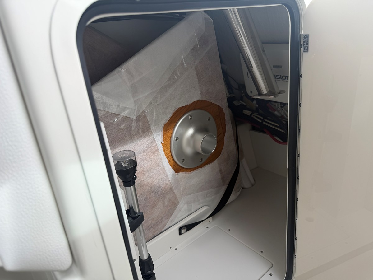 SEA RAY SDX 270 SURF, photo 32