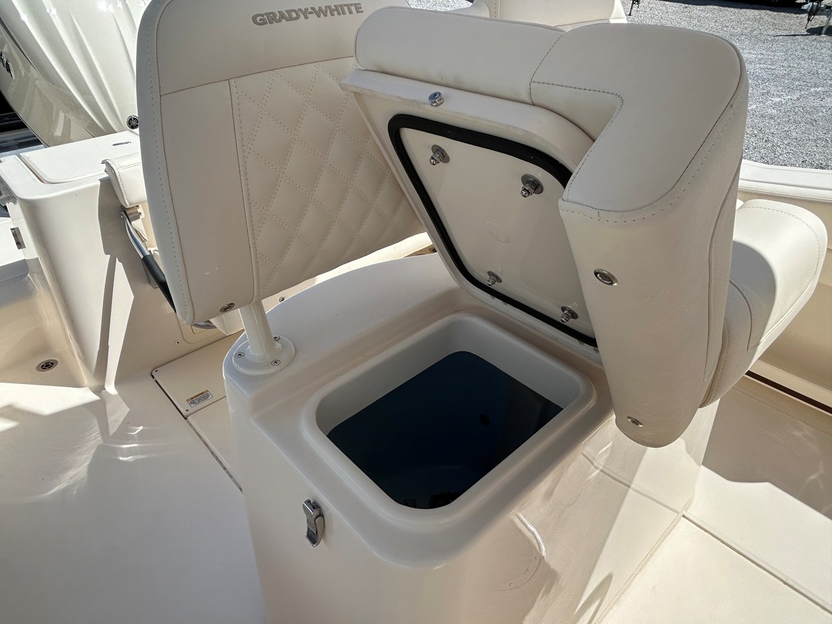 GRADY-WHITE FISHERMAN 236, photo 16