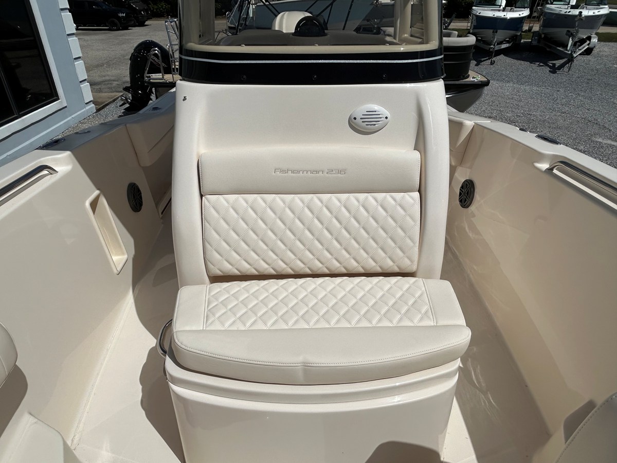 GRADY-WHITE FISHERMAN 236, photo 19