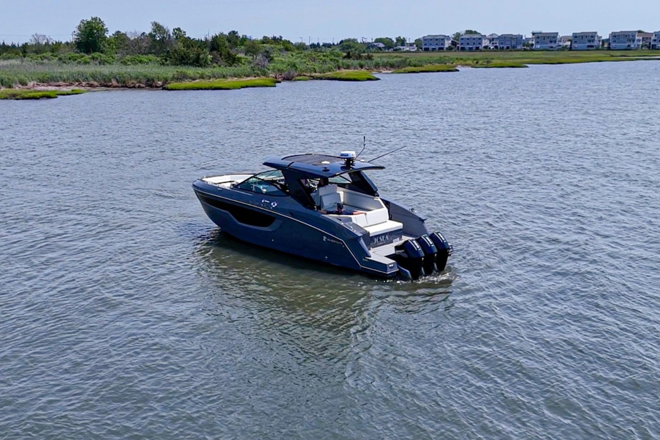 Cruisers Yachts 38 GLS-OB SB — 2024 Cruisers Yachts 38 GLS-OB SB — photo 4