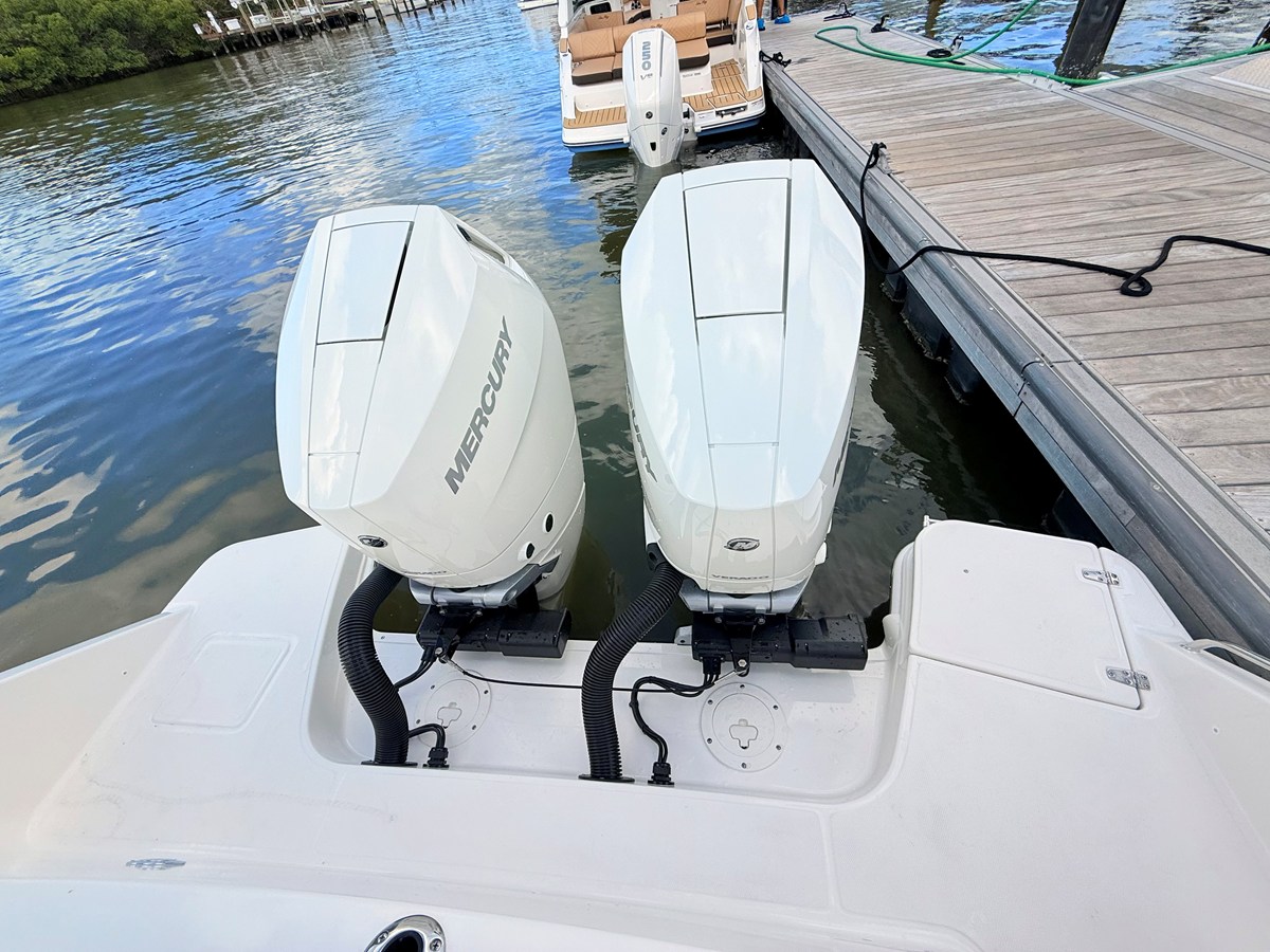 BOSTON WHALER 330 VANTAGE, photo 21
