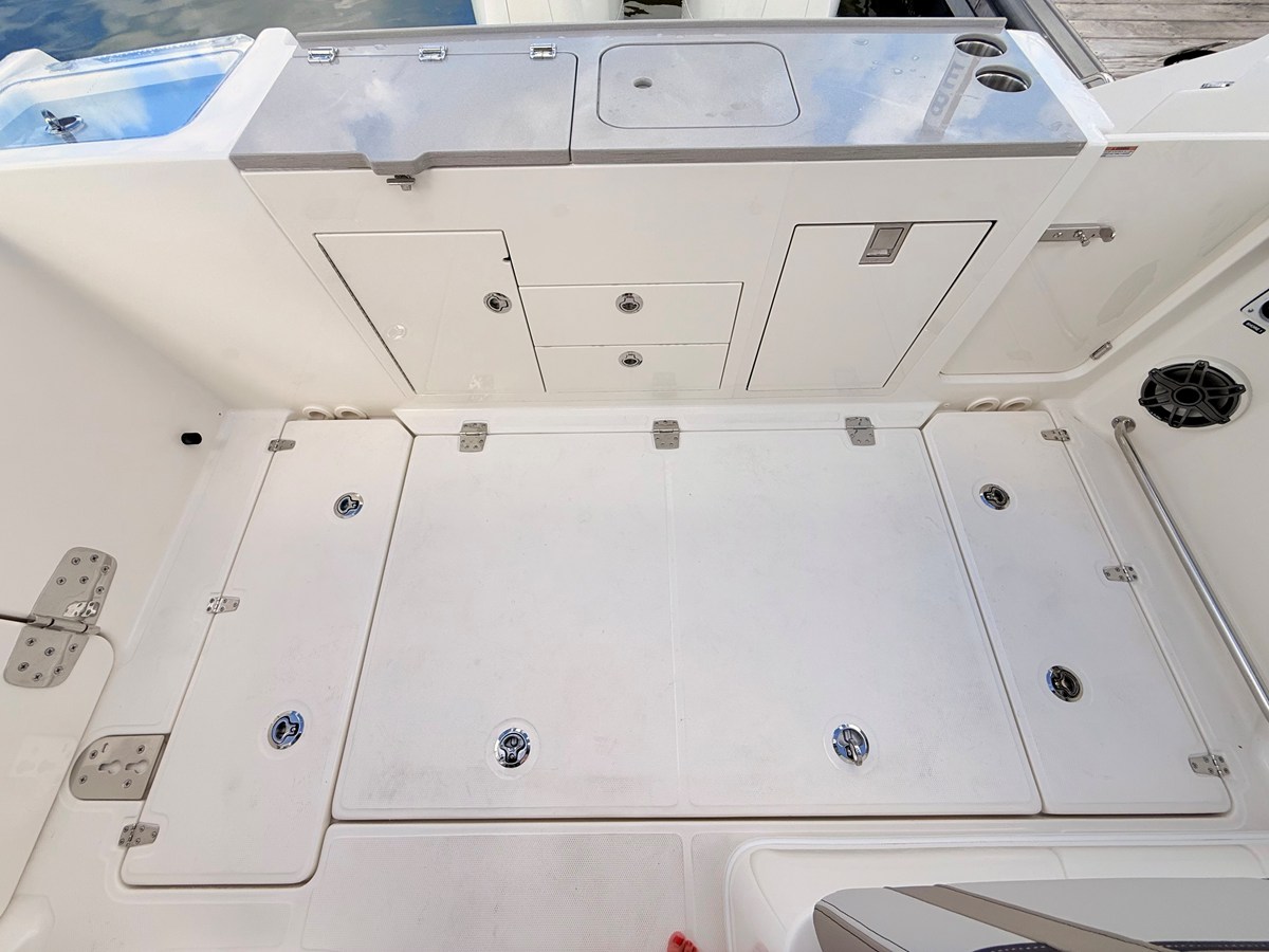BOSTON WHALER 330 VANTAGE, photo 30
