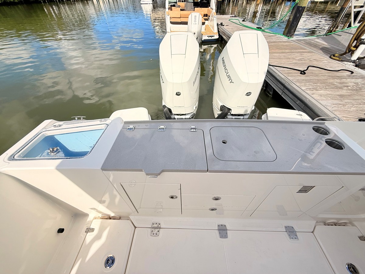 BOSTON WHALER 330 VANTAGE, photo 35