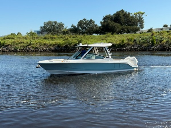 BOSTON WHALER 280 VANTAGE — 2021 Boston Whaler 280 Vantage