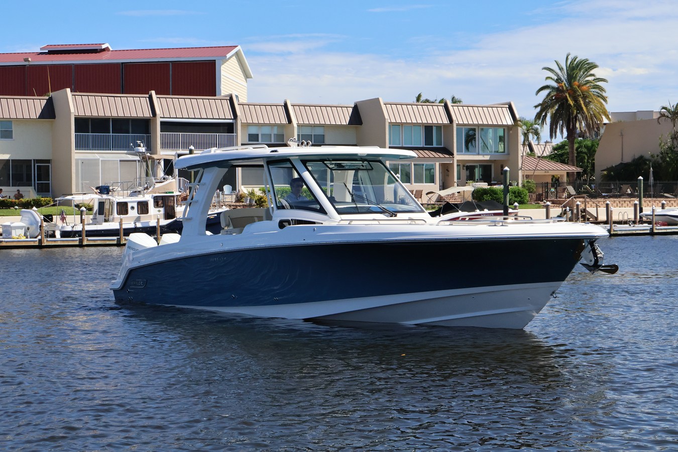 BOSTON WHALER 350 REALM, photo 7