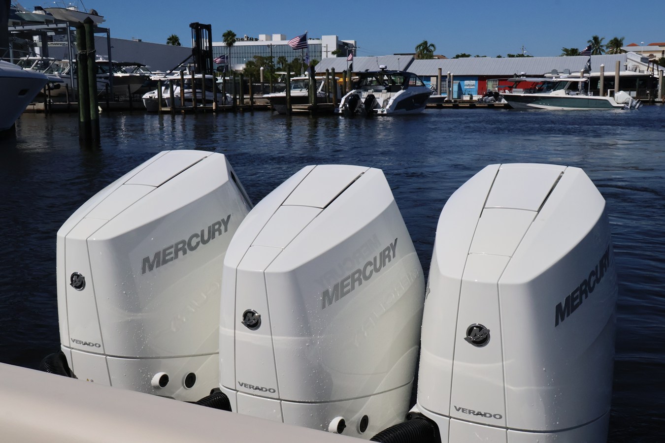 BOSTON WHALER 350 REALM, photo 15