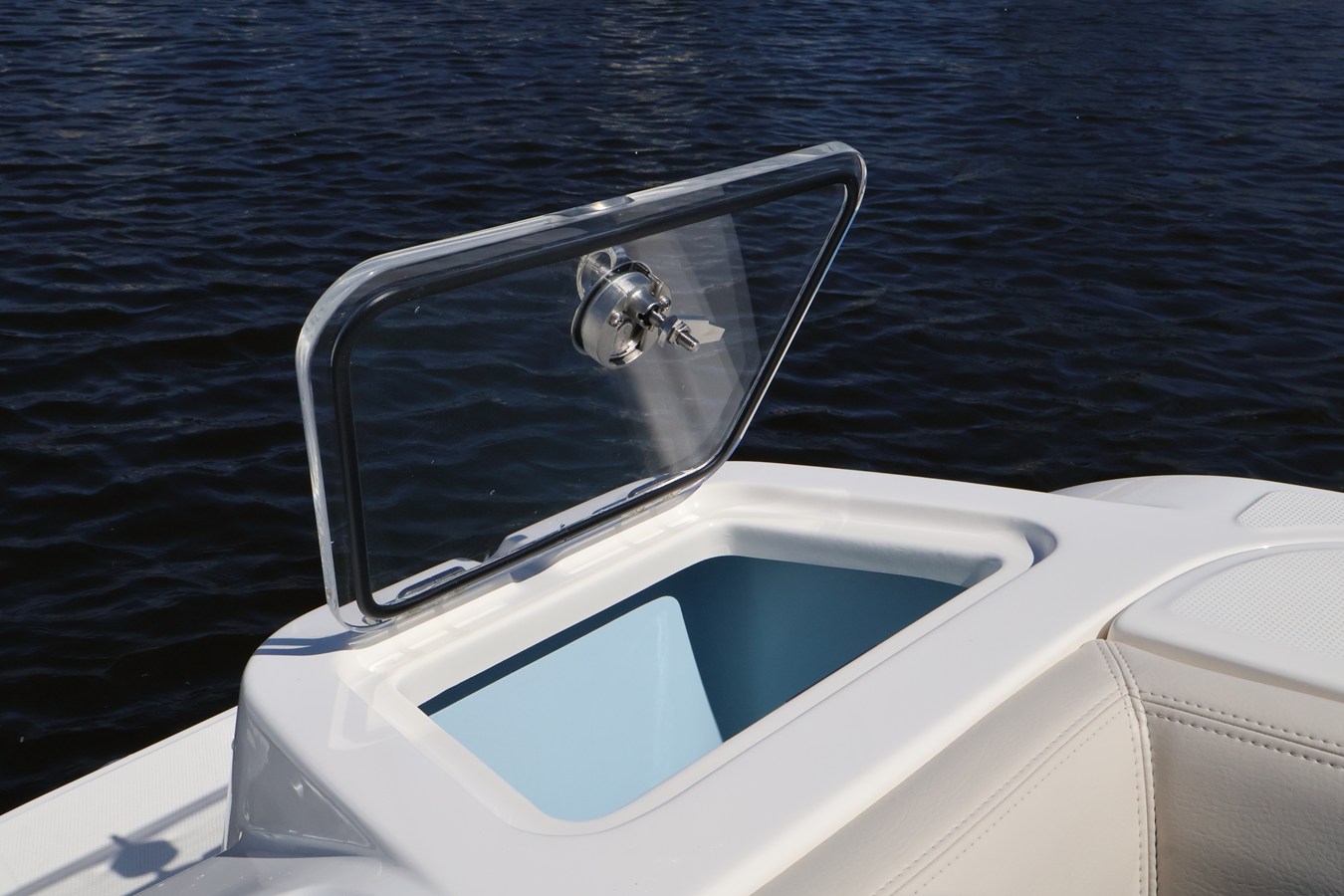 BOSTON WHALER 350 REALM, photo 19