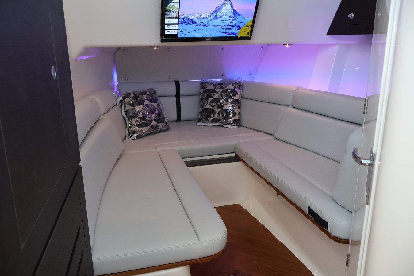 BOSTON WHALER 350 REALM, photo 40