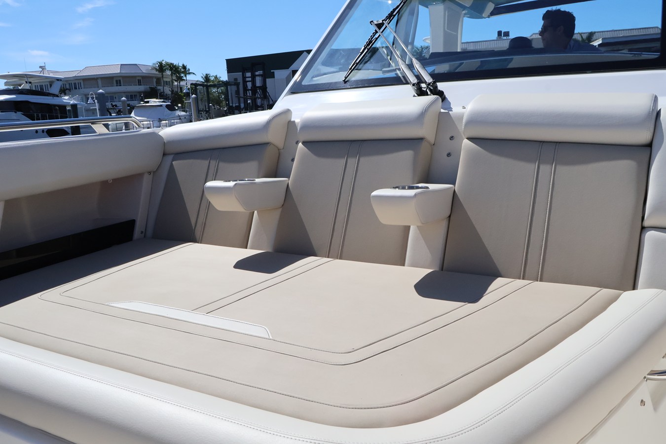 BOSTON WHALER 350 REALM, photo 53