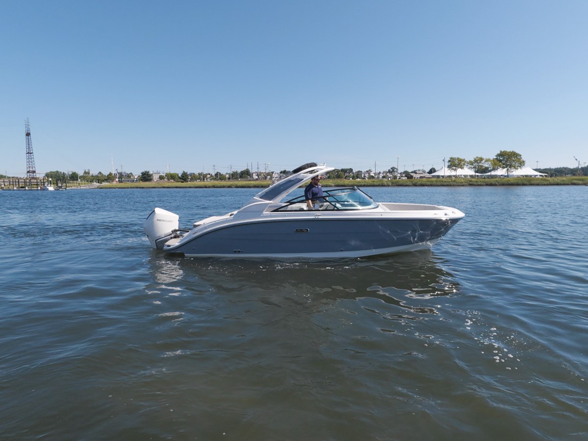 SEA RAY SDX 250 OUTBOARD, photo 2