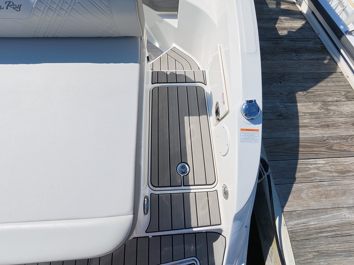 SEA RAY SDX 250 OUTBOARD, photo 13