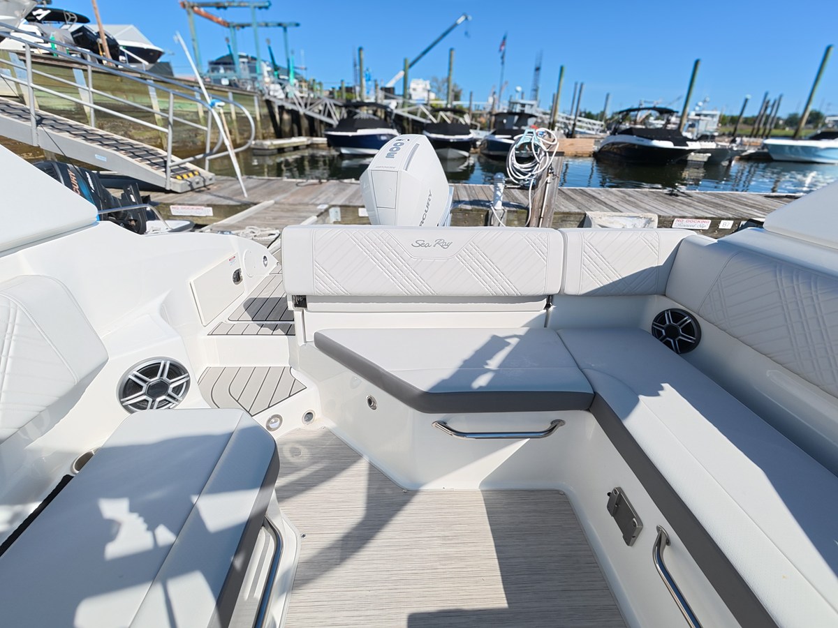 SEA RAY SDX 250 OUTBOARD, photo 18