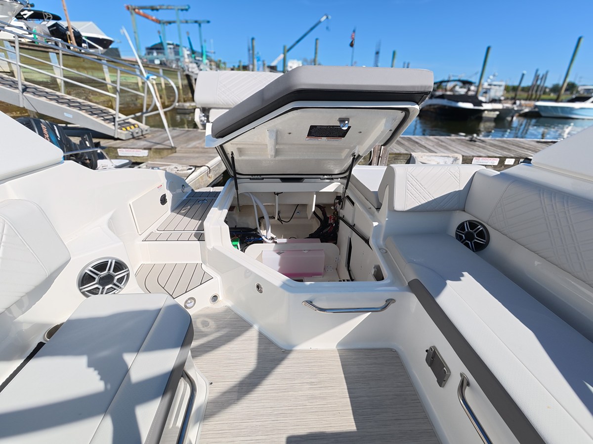 SEA RAY SDX 250 OUTBOARD, photo 19