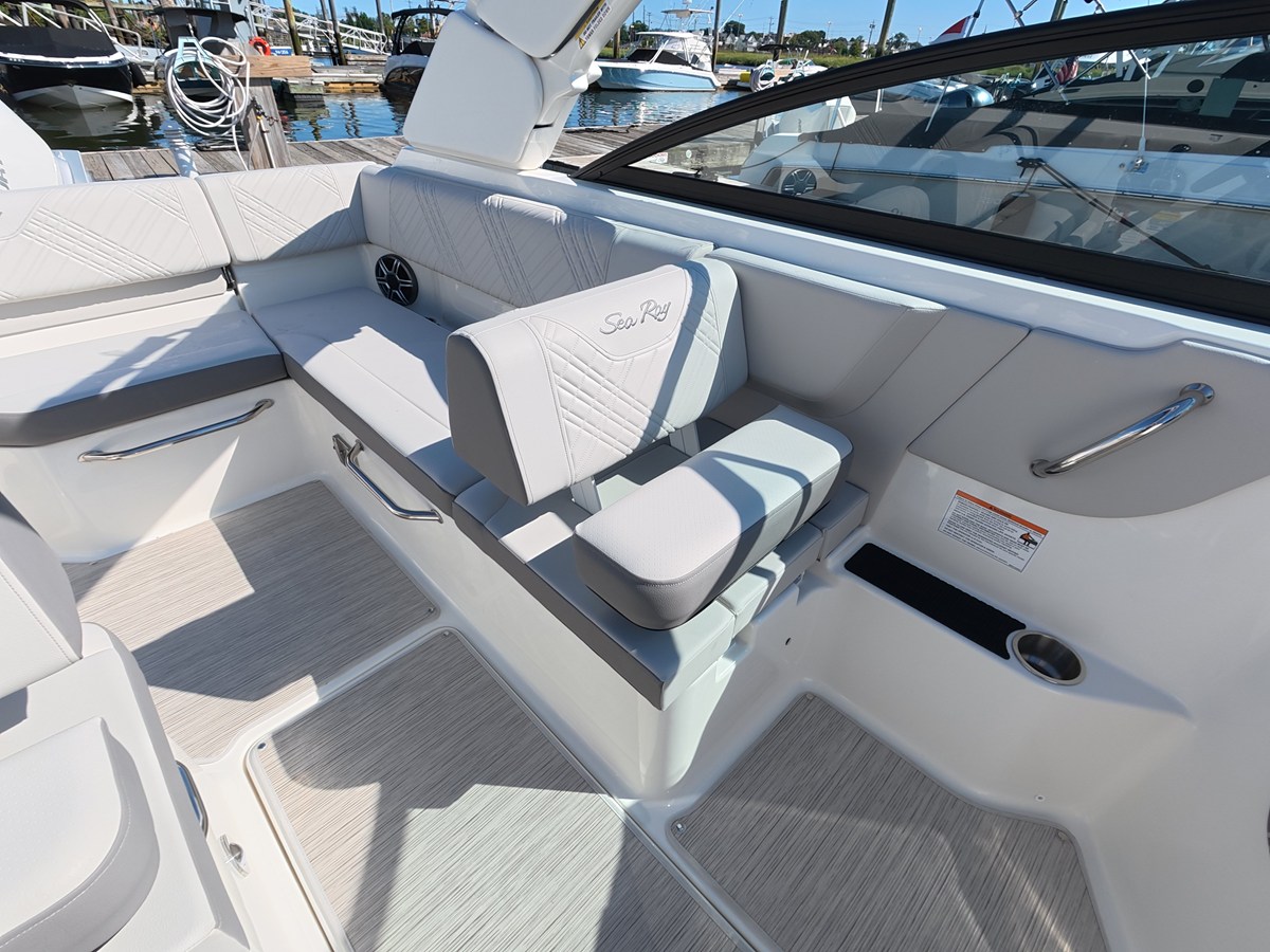 SEA RAY SDX 250 OUTBOARD, photo 23