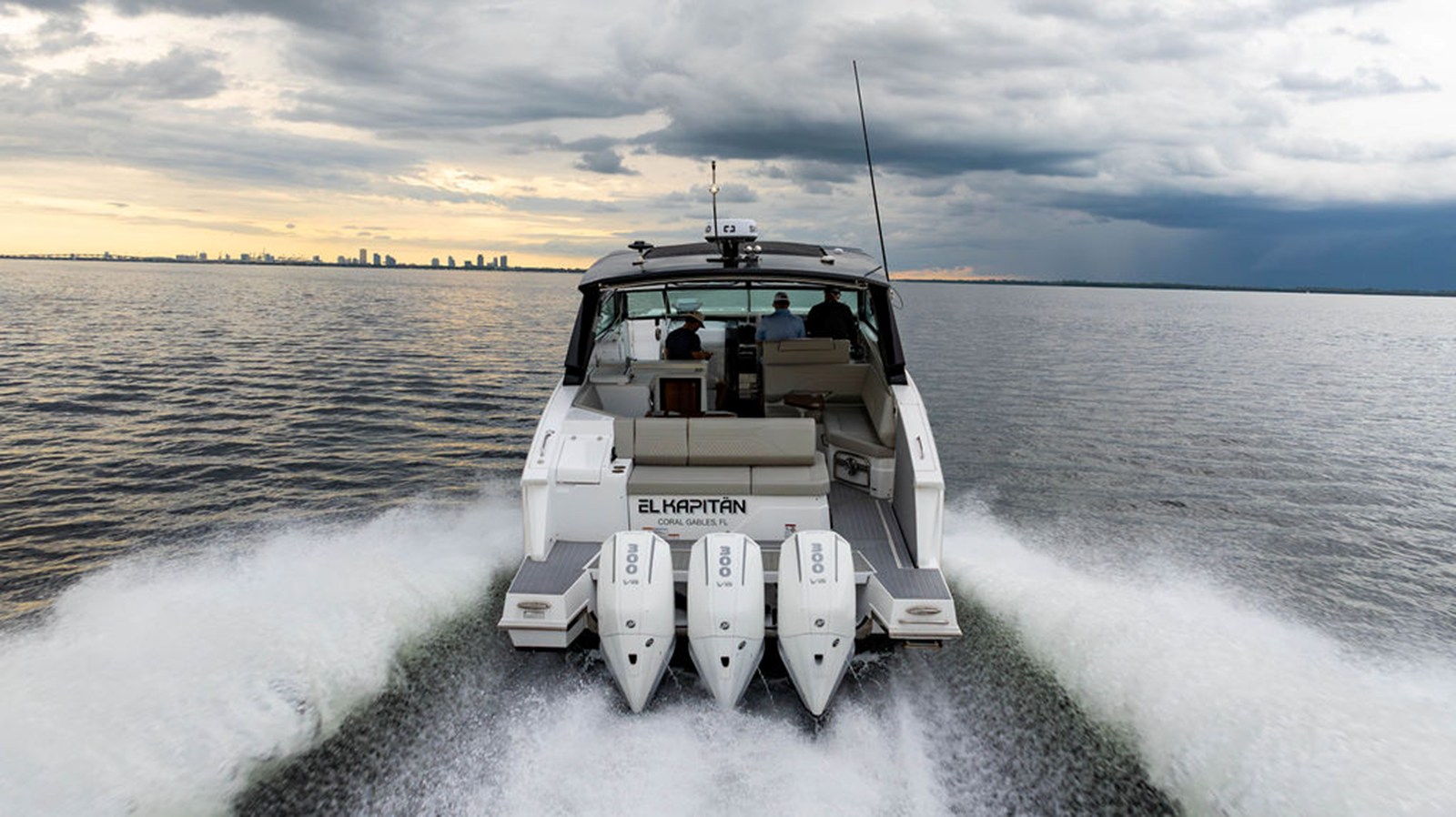 Cruisers Yachts 38 GLS OB — 2024 Cruisers Yachts 38 GLS OB — photo 4