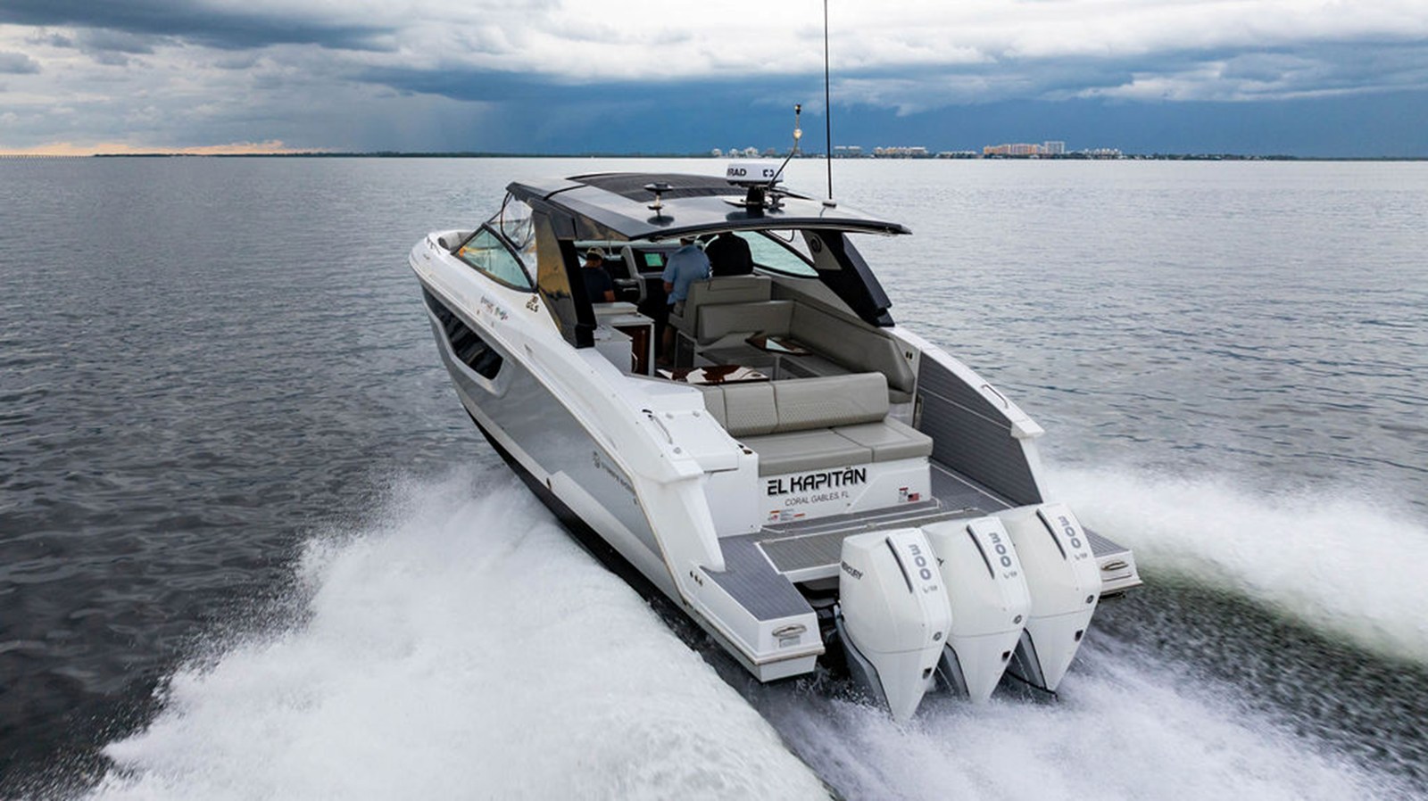 Cruisers Yachts 38 GLS OB — 2024 Cruisers Yachts 38 GLS OB — photo 5