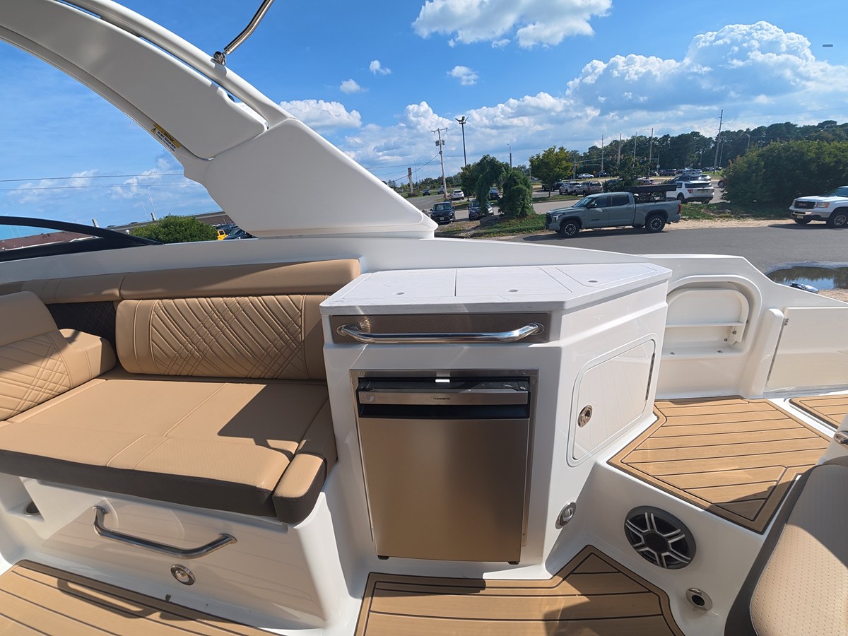 SEA RAY SDX 290 OUTBOARD, photo 12