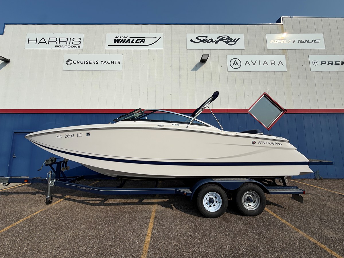 Four Winns 262SL — 2012 Four Winns 262SL