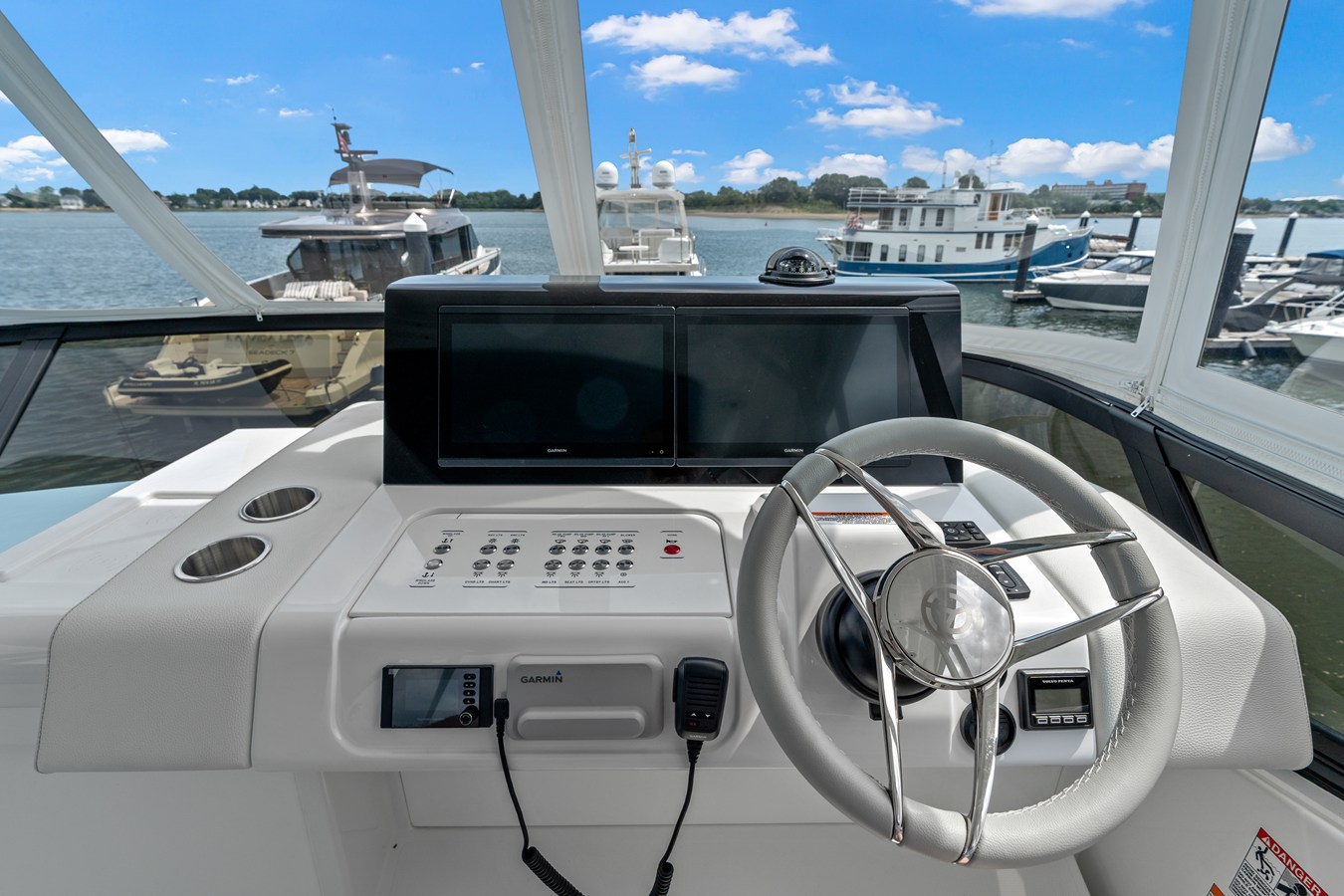 CRUISERS YACHTS 57 FLY, photo 67