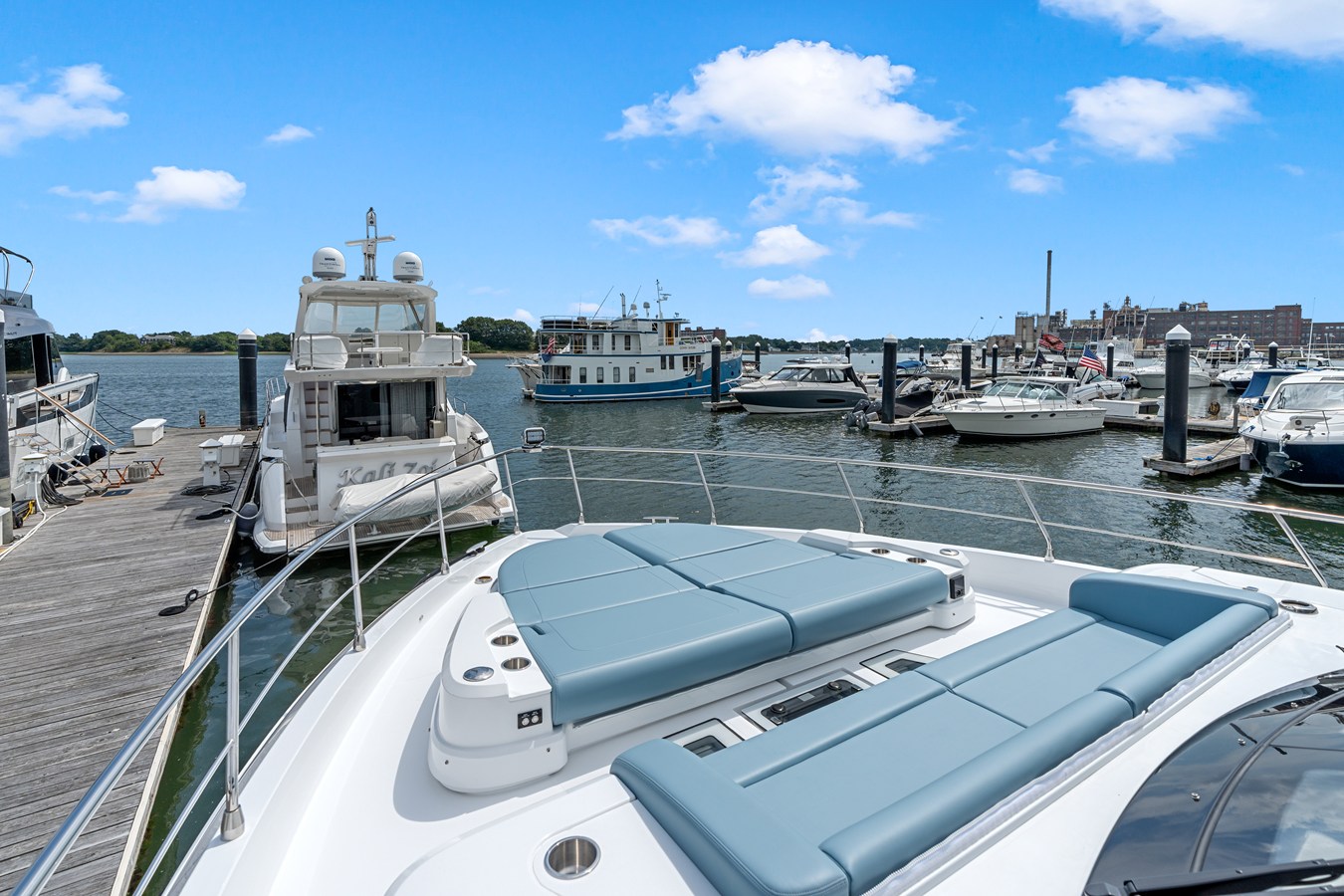 CRUISERS YACHTS 57 FLY, photo 73