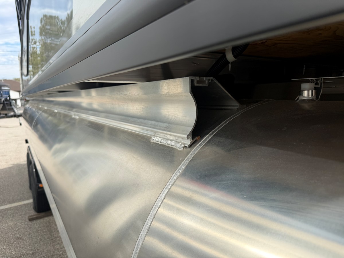 HARRIS SUNLINER 230, photo 13