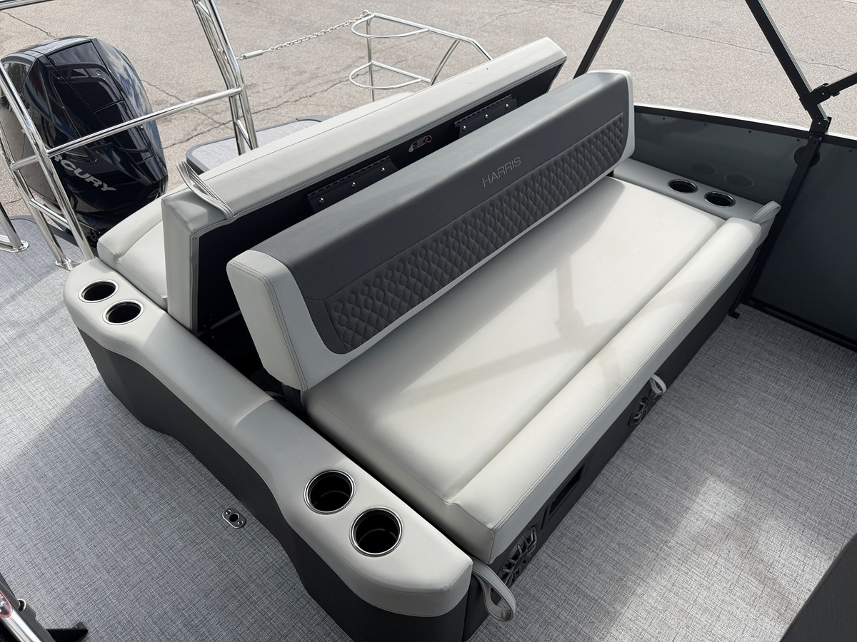 HARRIS SUNLINER 230, photo 25