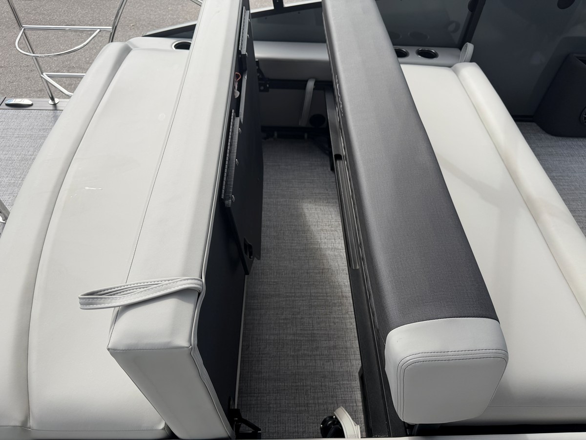 HARRIS SUNLINER 230, photo 31