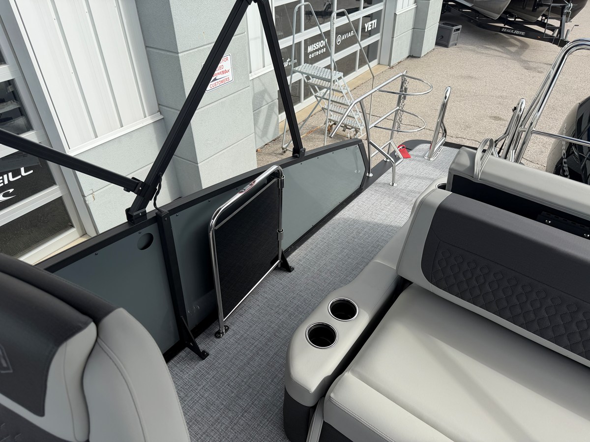 HARRIS SUNLINER 230, photo 32