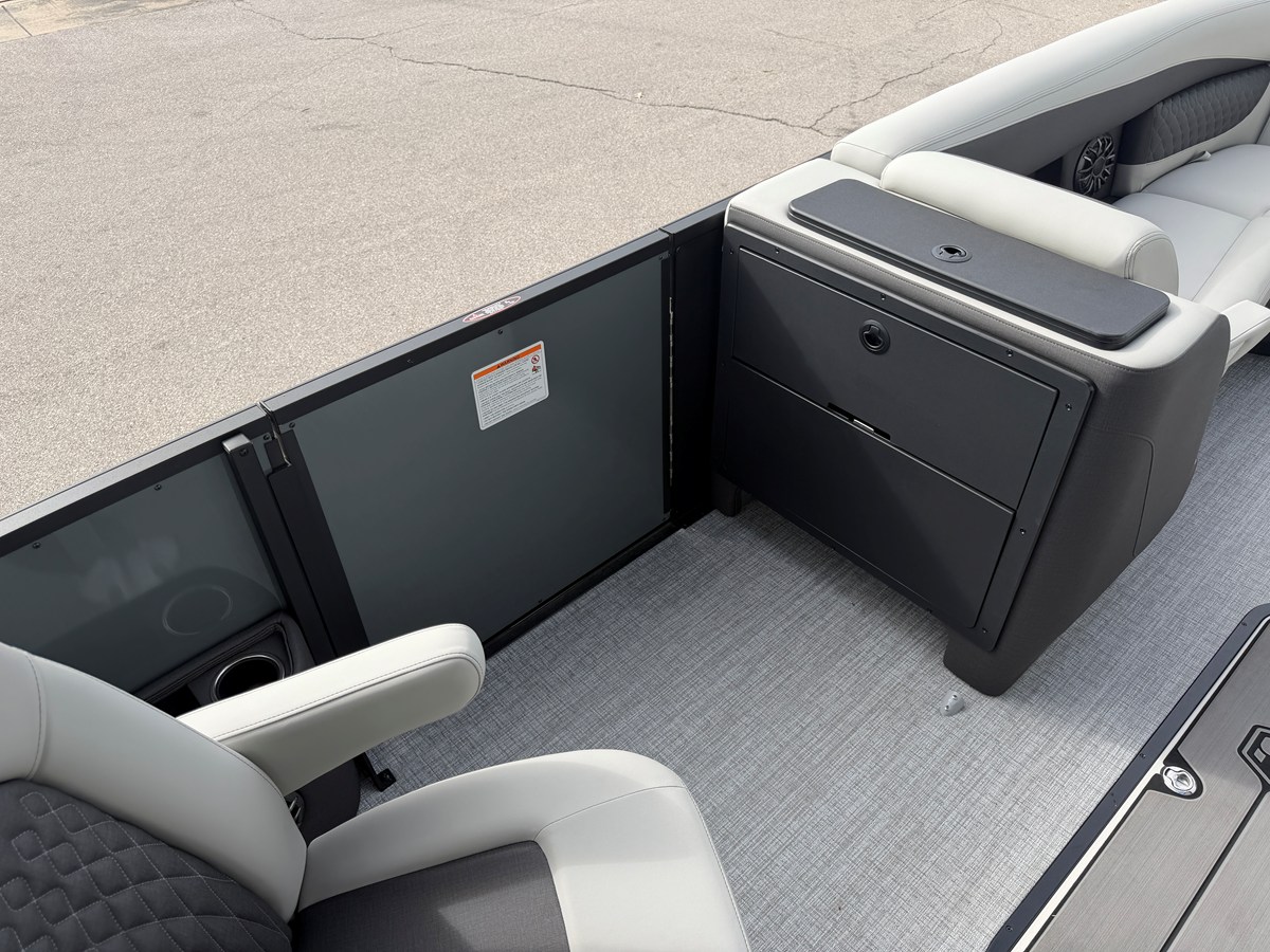 HARRIS SUNLINER 230, photo 34