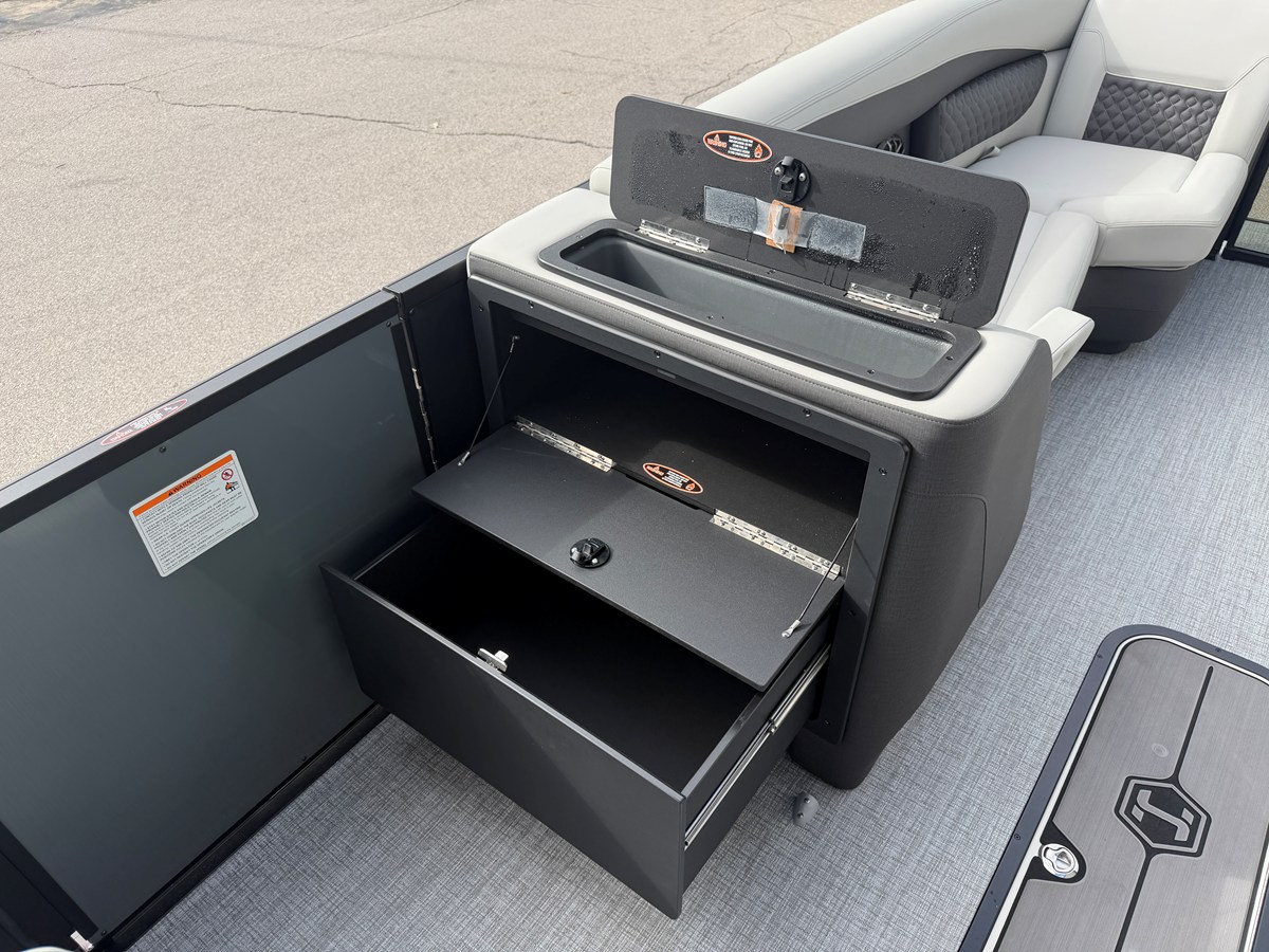 HARRIS SUNLINER 230, photo 35