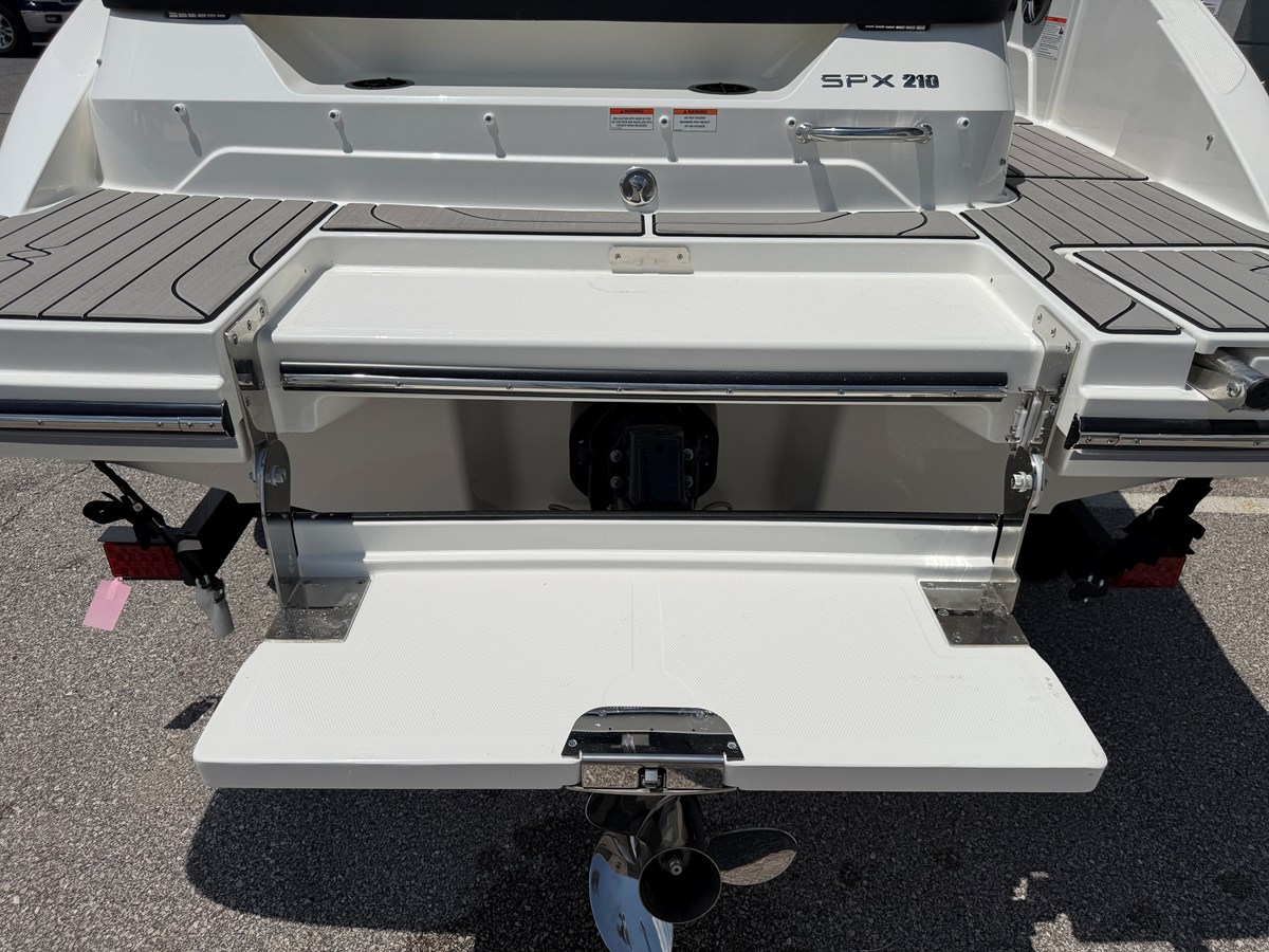 SEA RAY SPX 210, photo 21