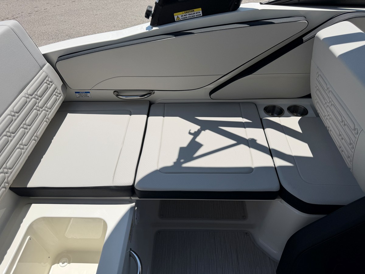 SEA RAY SPX 210, photo 27