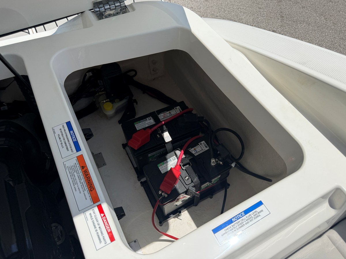 SEA RAY SPX 210, photo 37