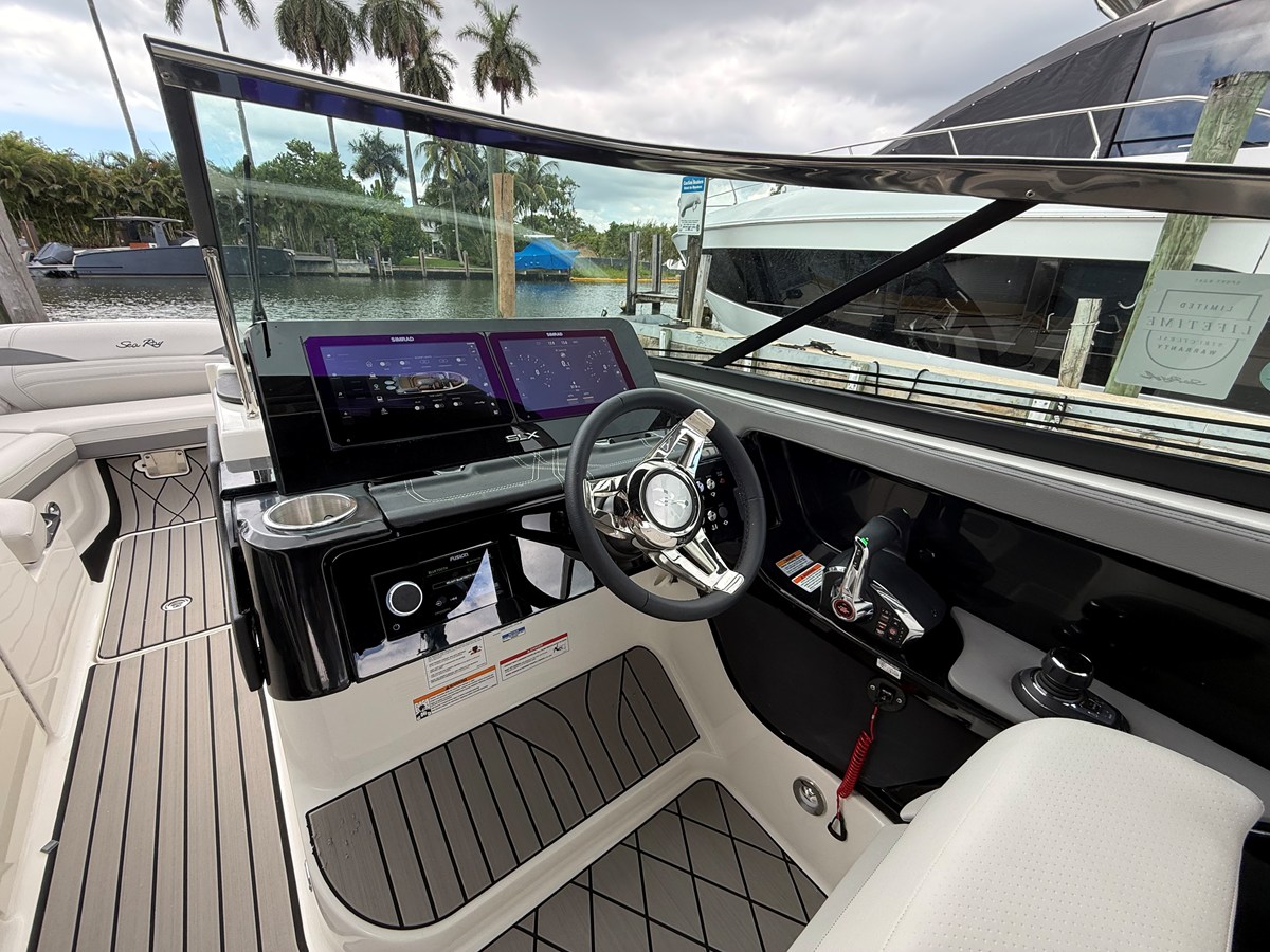 SEA RAY SLX 280 OUTBOARD, photo 21