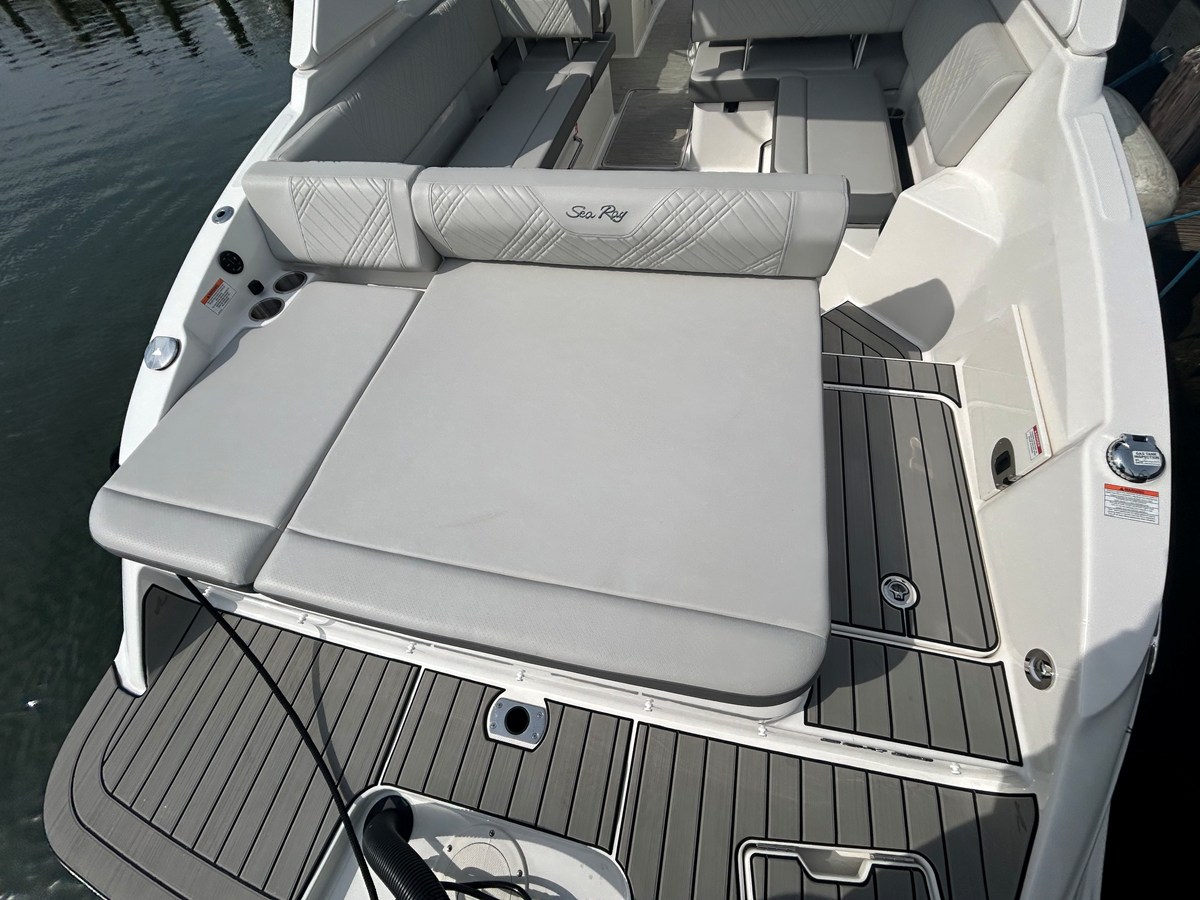 SEA RAY SDX 270 OUTBOARD, photo 13