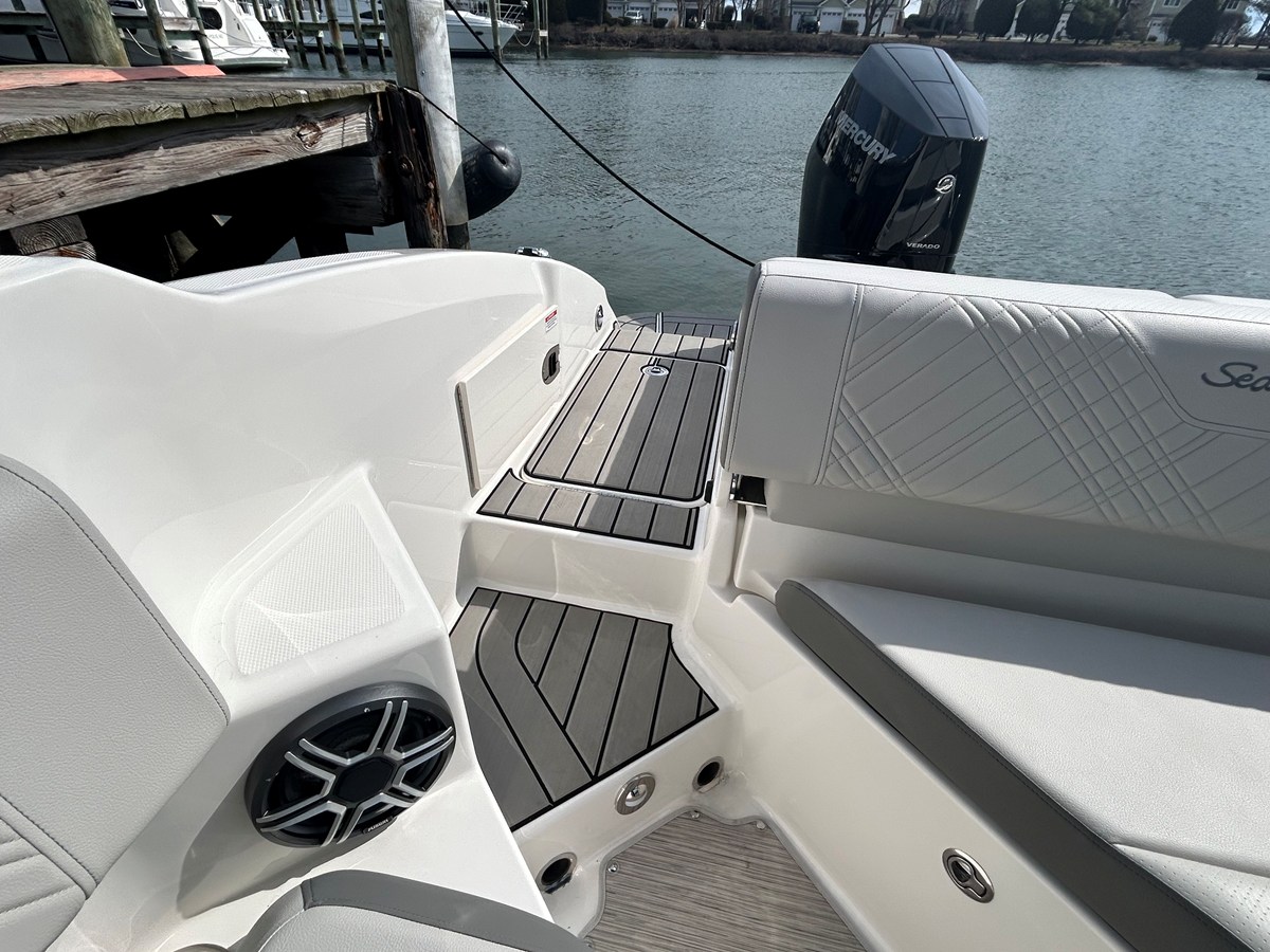 SEA RAY SDX 270 OUTBOARD, photo 15