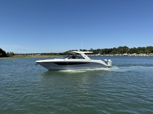 SEA RAY SLX 400 OUTBOARD 486260
